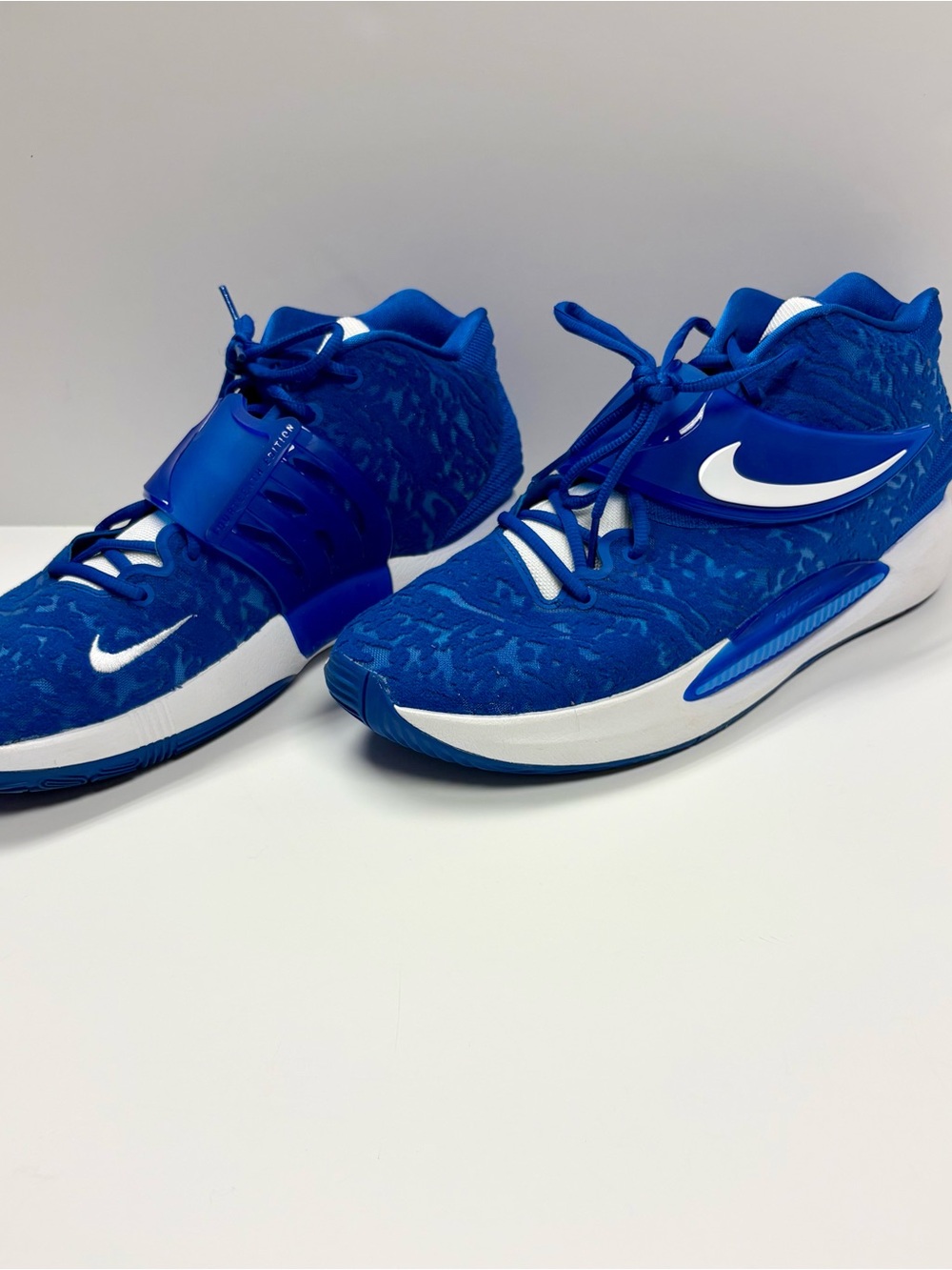 Nike KD 14 Full-Length Air Zoom Strobel w/ Midfoot Strap; Size 14